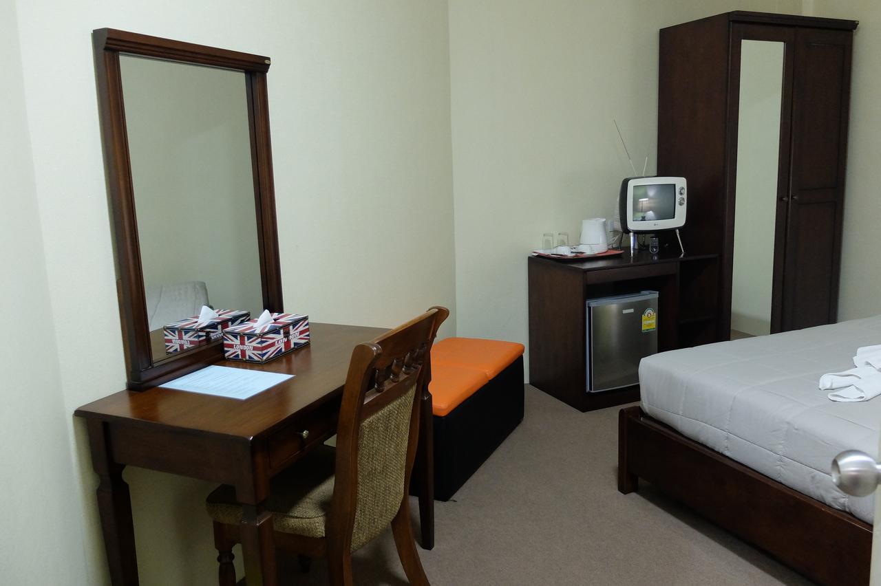 Tawanwarn Hotel Krabi ภายนอก รูปภาพ
