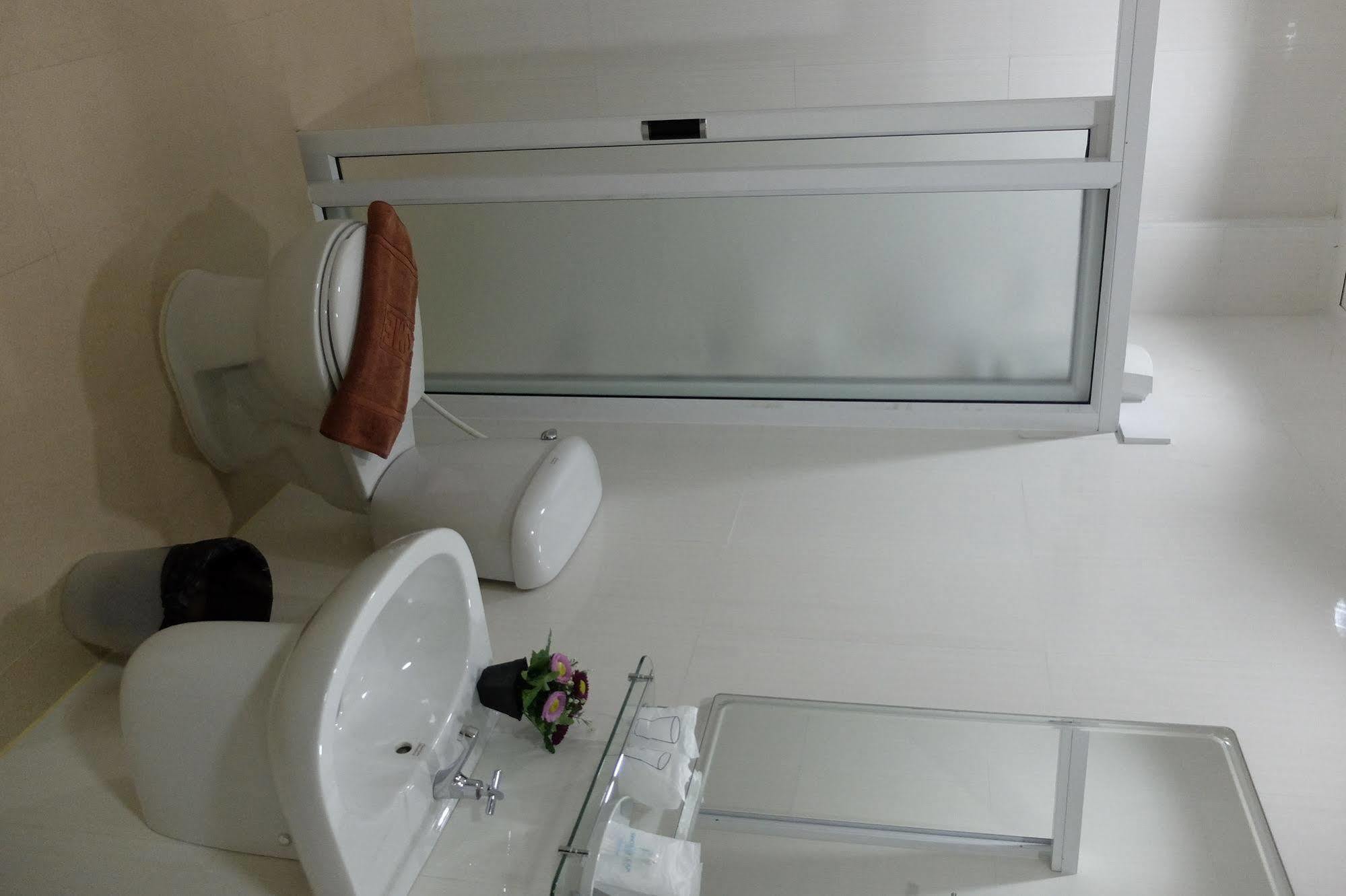 Tawanwarn Hotel Krabi ภายนอก รูปภาพ
